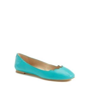 Sam Edelman Teal Scalloped Flats